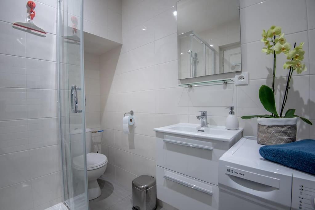 L'Espine Apartment Анже Екстериор снимка