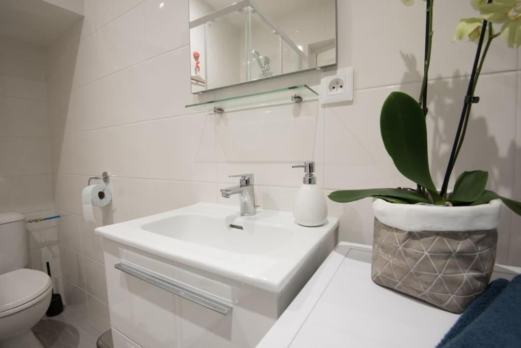 L'Espine Apartment Анже Екстериор снимка